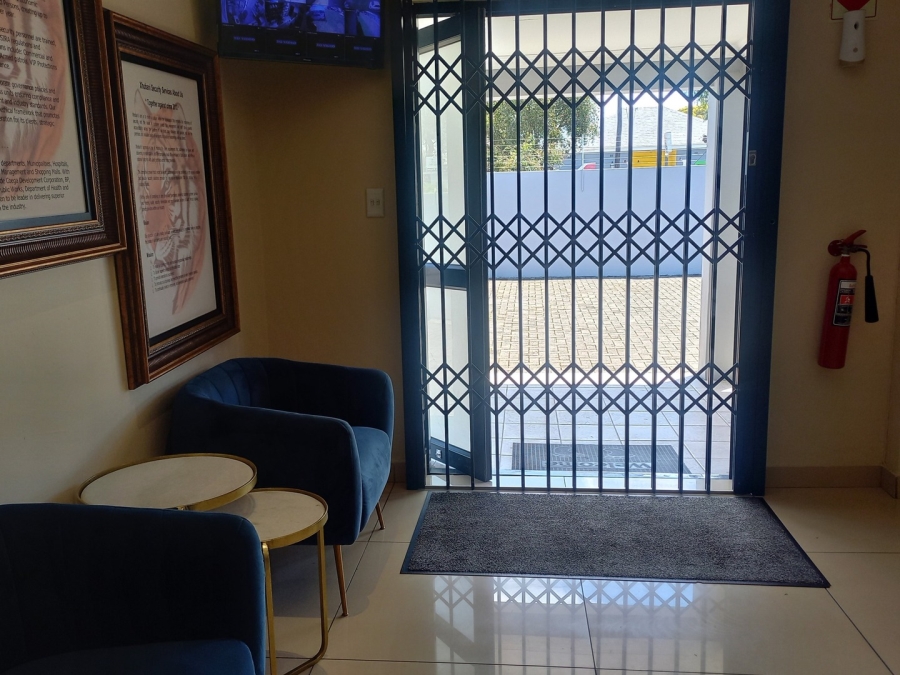 Commercial Property for Sale in Vincent Eastern Cape